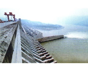 三峡大坝左岸发电站工程